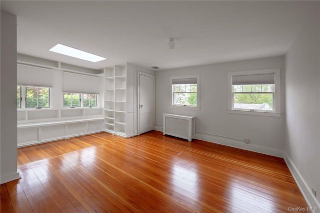 62 Summit Avenue, Bronxville, NY 10708