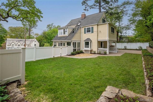 62 Summit Avenue, Bronxville, NY 10708