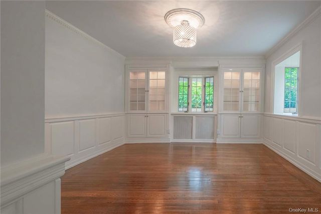 62 Summit Avenue, Bronxville, NY 10708