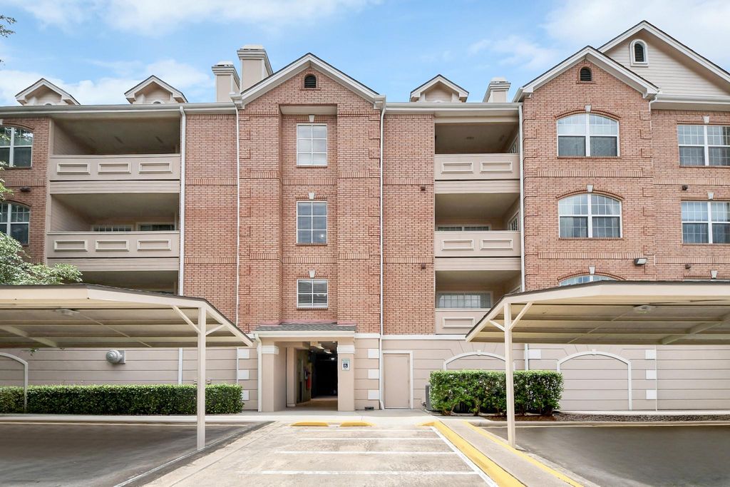 2111 Welch Street A211, Houston, TX 77019