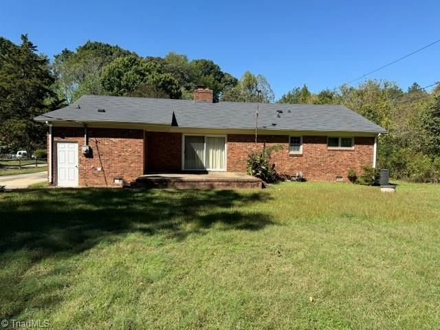 5515 Bledsoe Drive, Greensboro, NC 27410