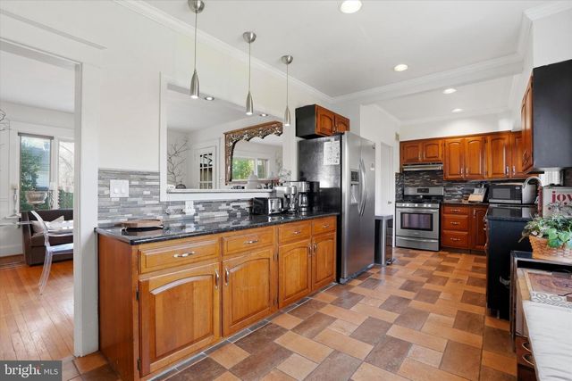 600 RUNNYMEDE AVE, Jenkintown, PA 19046