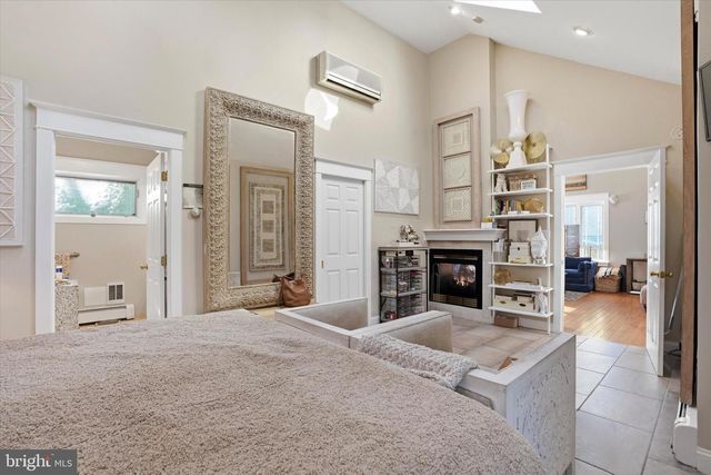 600 RUNNYMEDE AVE, Jenkintown, PA 19046