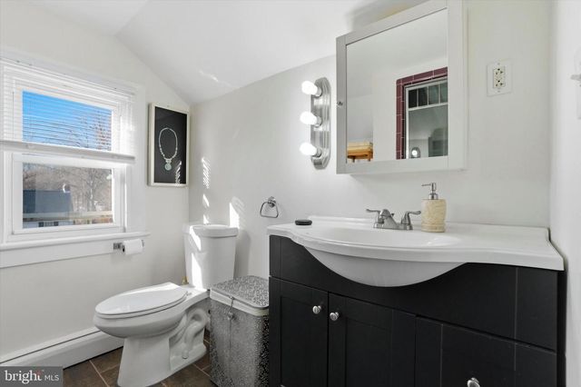 600 RUNNYMEDE AVE, Jenkintown, PA 19046