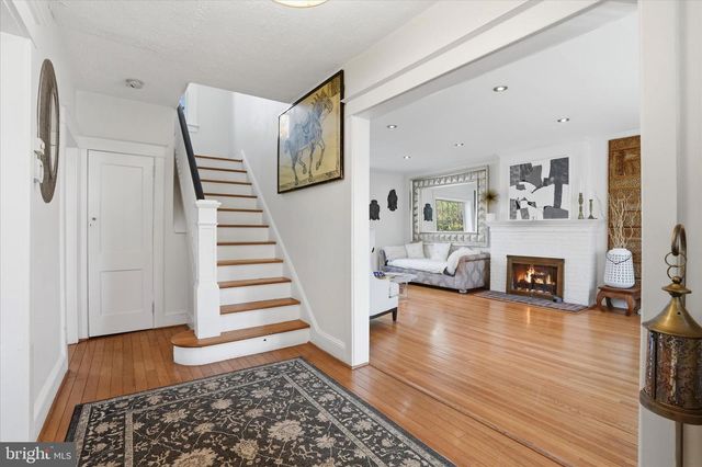 600 RUNNYMEDE AVE, Jenkintown, PA 19046