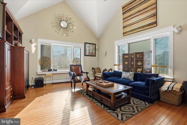 600 RUNNYMEDE AVE, Jenkintown, PA 19046