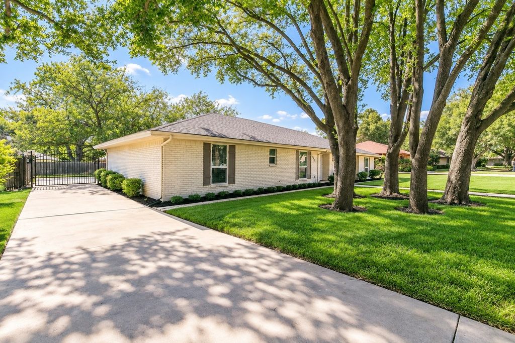 4441 Cartagena Drive, Fort Worth, TX 76133 — photo 3