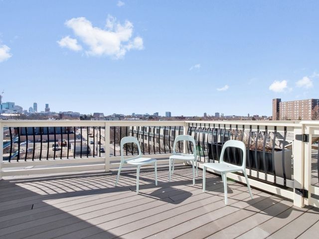 80 Webster Ave 4M, Somerville, MA 02143