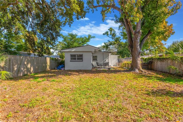 6815 S WALL STREET, Tampa, FL 33616