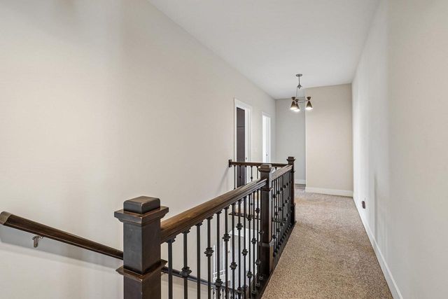 9902 Peach Leaf Lane, Middleton, WI 53562