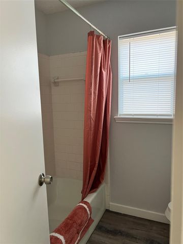 11727 Scottsdale Drive, Meadows Place, TX 77477