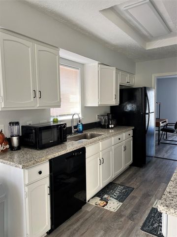 11727 Scottsdale Drive, Meadows Place, TX 77477