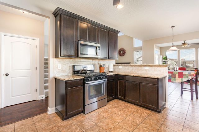 235 Long Trail, Ostrander, OH 43061