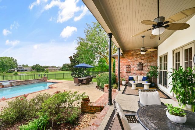19528 Southern Hills Ave, Baton Rouge, LA 70809