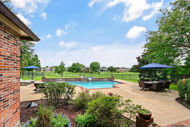 19528 Southern Hills Ave, Baton Rouge, LA 70809
