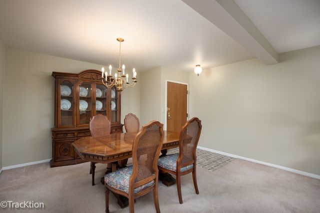 7525 Nantucket Drive 405, Darien, IL 60561