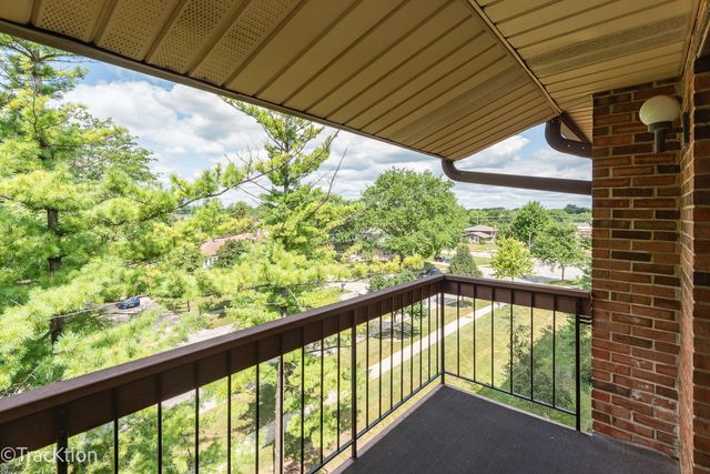 7525 Nantucket Drive 405, Darien, IL 60561