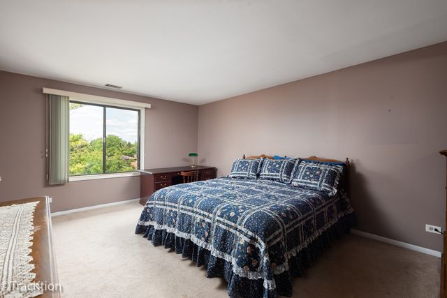 7525 Nantucket Drive 405, Darien, IL 60561