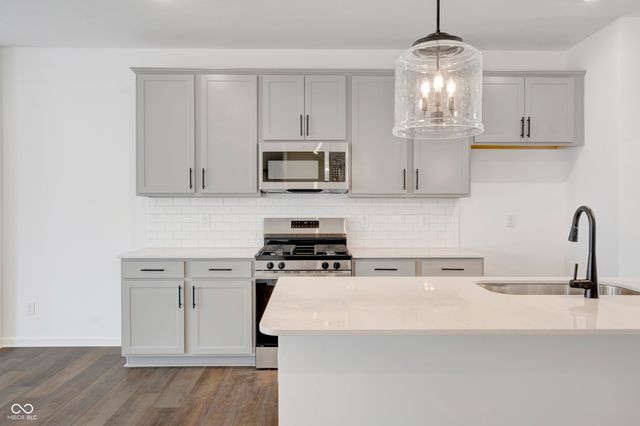 4476 Yellowwood Avenue, Brownsburg, IN 46112