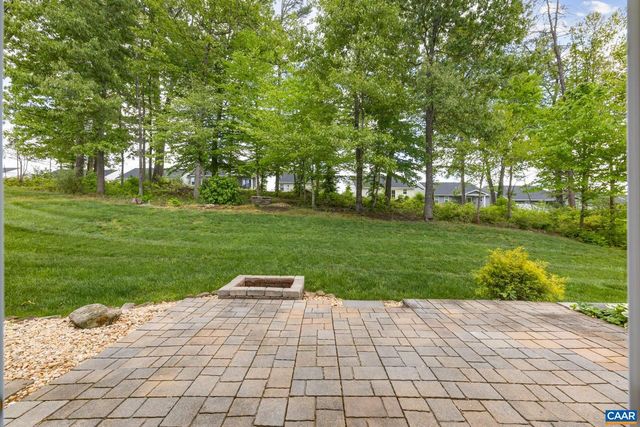44 FLINTSTONE CT, Barboursville, VA 22923