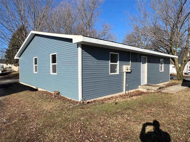 502 E 12th Street S, Newton, IA 50208