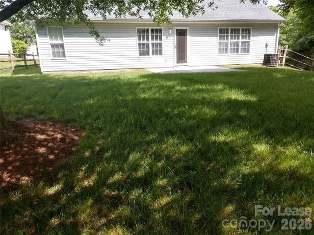 13121 Greencreek Drive, Charlotte, NC 28273