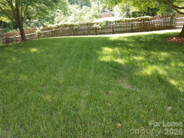 13121 Greencreek Drive, Charlotte, NC 28273
