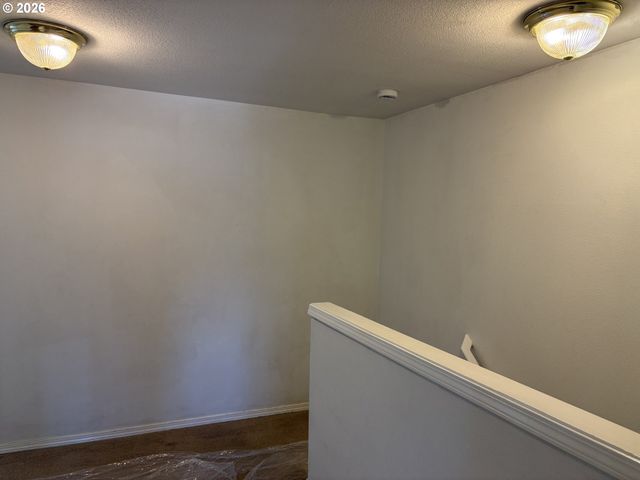 3237 OLIVE St, Vancouver, WA 98660