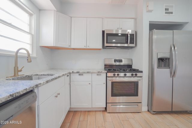 506 W 11TH Street, Tempe, AZ 85281