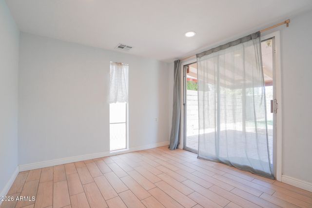 506 W 11TH Street, Tempe, AZ 85281
