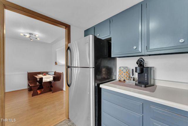 1705 West Lakeview Drive Apt 1, Johnson City, TN 37601