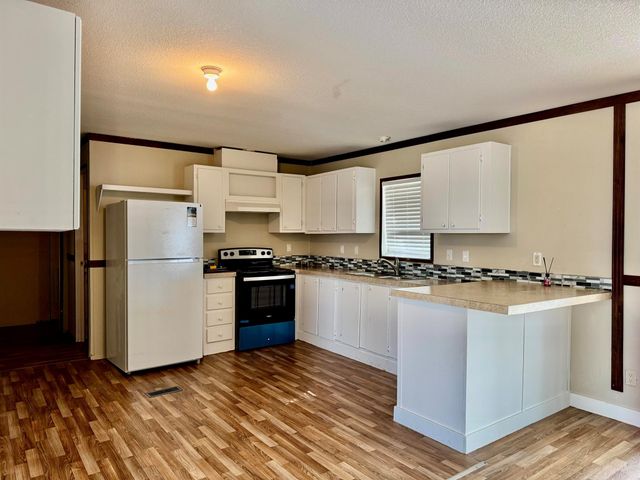 3200 SE 18th Court, Okeechobee, FL 34974