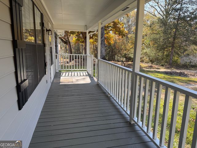 731 Moon Bridge Road, Winder, GA 30680