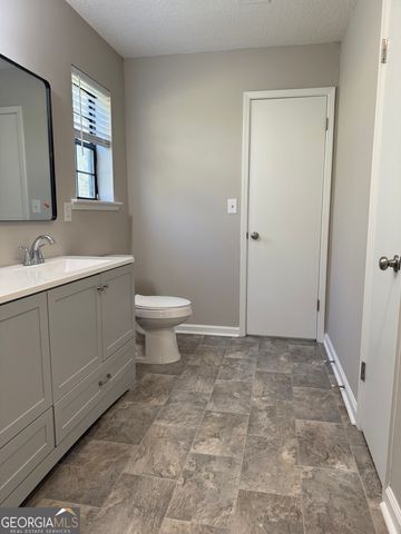 731 Moon Bridge Road, Winder, GA 30680