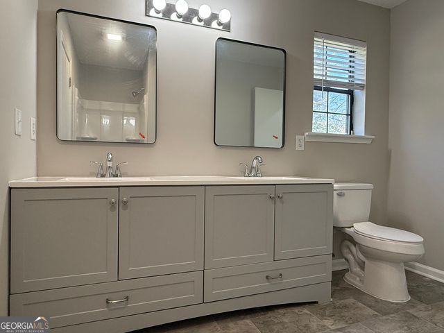 731 Moon Bridge Road, Winder, GA 30680