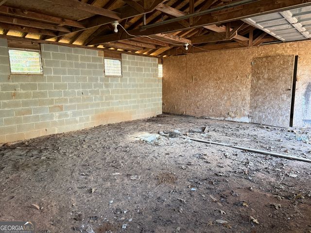 731 Moon Bridge Road, Winder, GA 30680