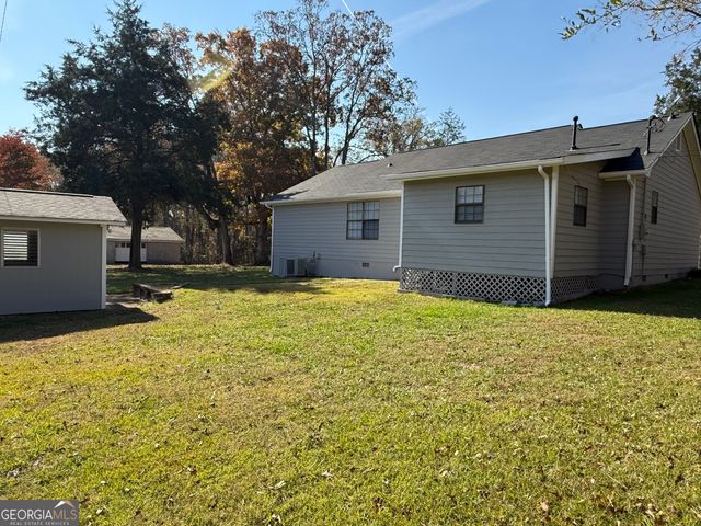 731 Moon Bridge Road, Winder, GA 30680