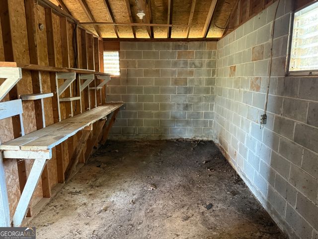 731 Moon Bridge Road, Winder, GA 30680