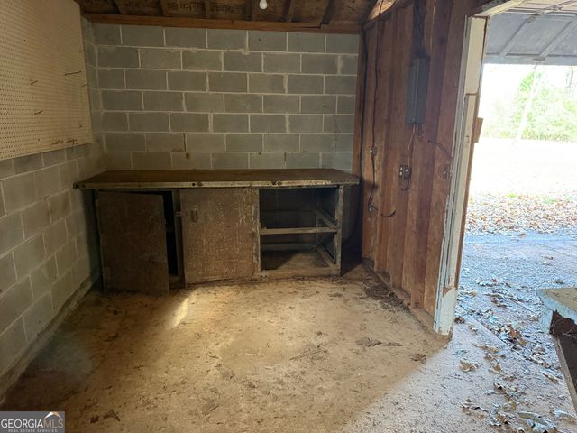 731 Moon Bridge Road, Winder, GA 30680