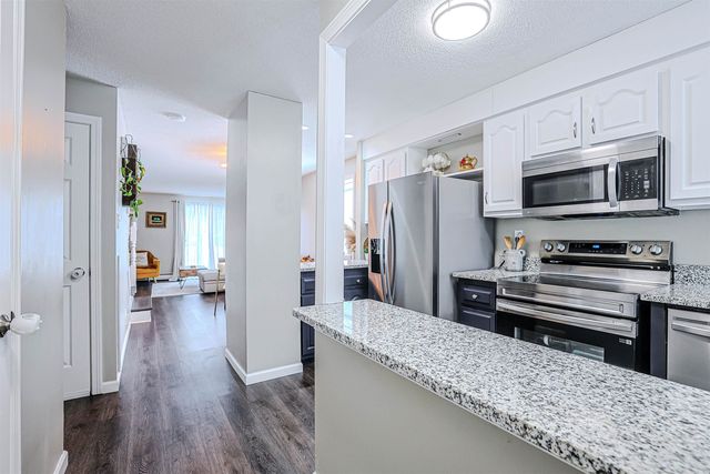 76 Shelburne Road, Merrimack, NH 03054