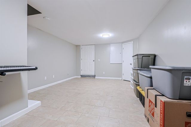 76 Shelburne Road, Merrimack, NH 03054