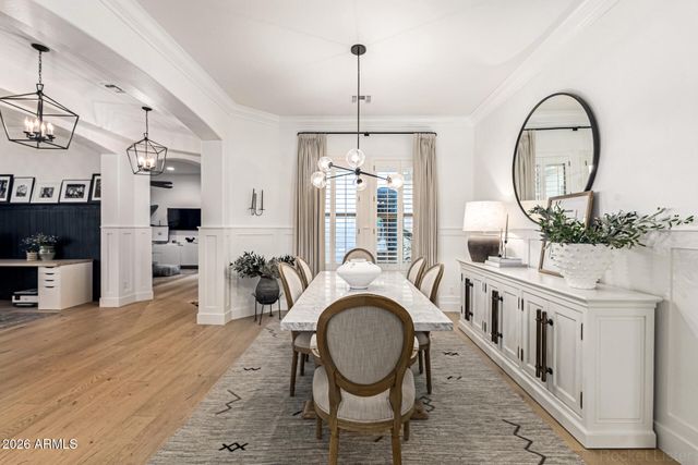 3904 E CAROB Drive, Gilbert, AZ 85298