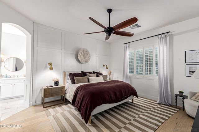 3904 E CAROB Drive, Gilbert, AZ 85298