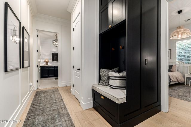 3904 E CAROB Drive, Gilbert, AZ 85298