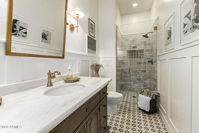 3904 E CAROB Drive, Gilbert, AZ 85298