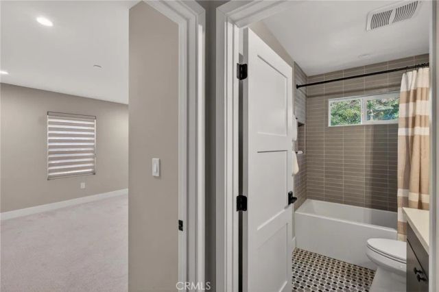 4248 Mclaughlin Avenue, Los Angeles, CA 90066
