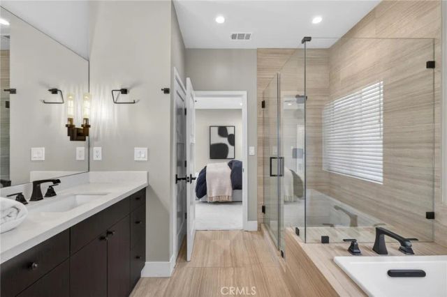 4248 Mclaughlin Avenue, Los Angeles, CA 90066