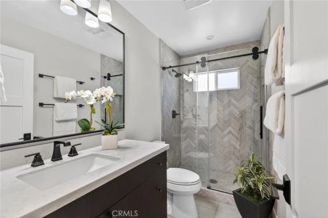 4248 Mclaughlin Avenue, Los Angeles, CA 90066