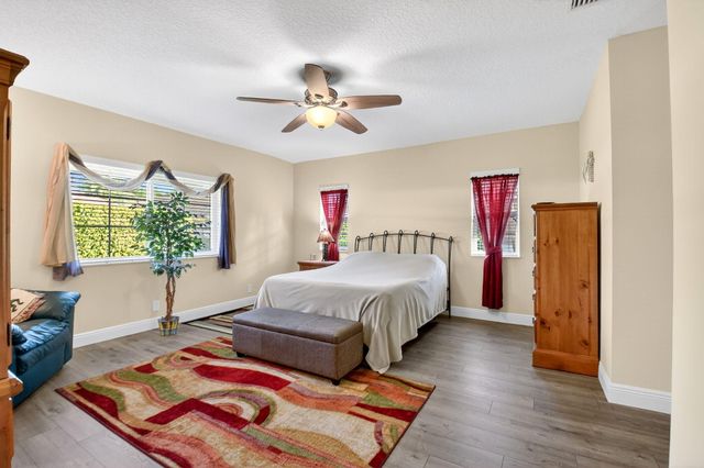 10260 Greentrail Drive N, Boynton Beach, FL 33436