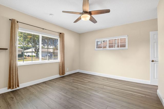 10260 Greentrail Drive N, Boynton Beach, FL 33436